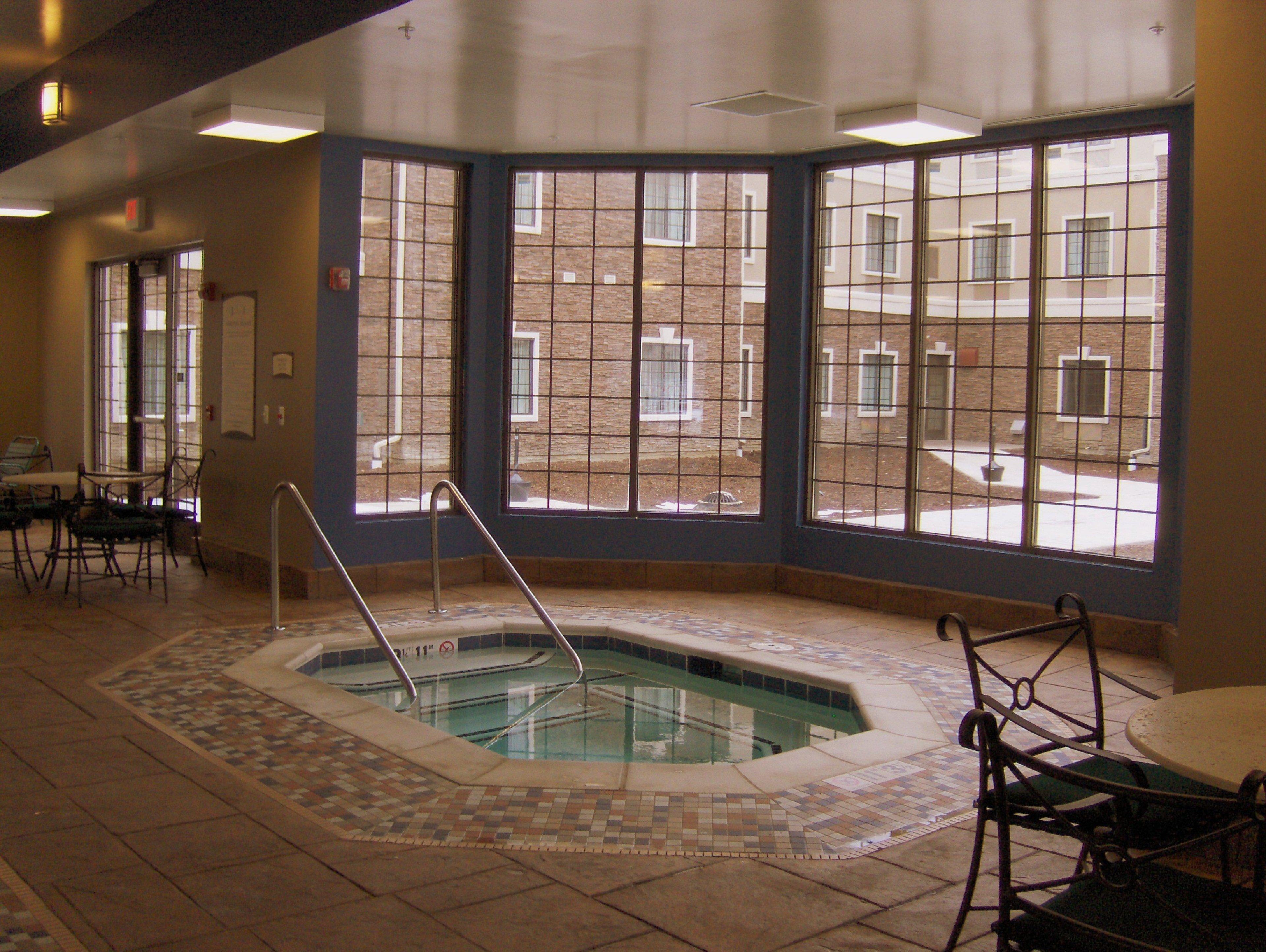 Staybridge Detroit-novi By Ihg 3*
