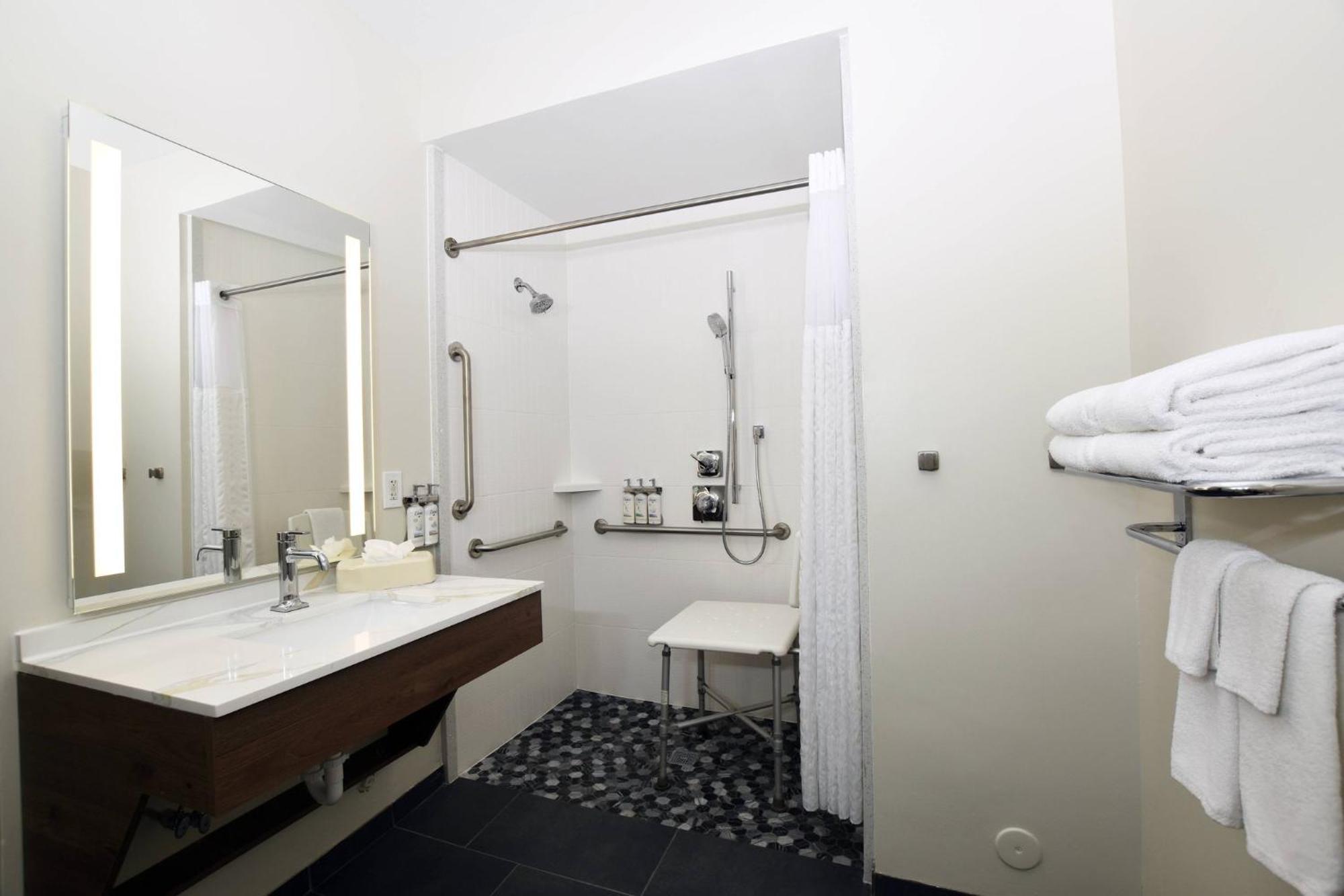 Staybridge Detroit-novi By Ihg Hotel